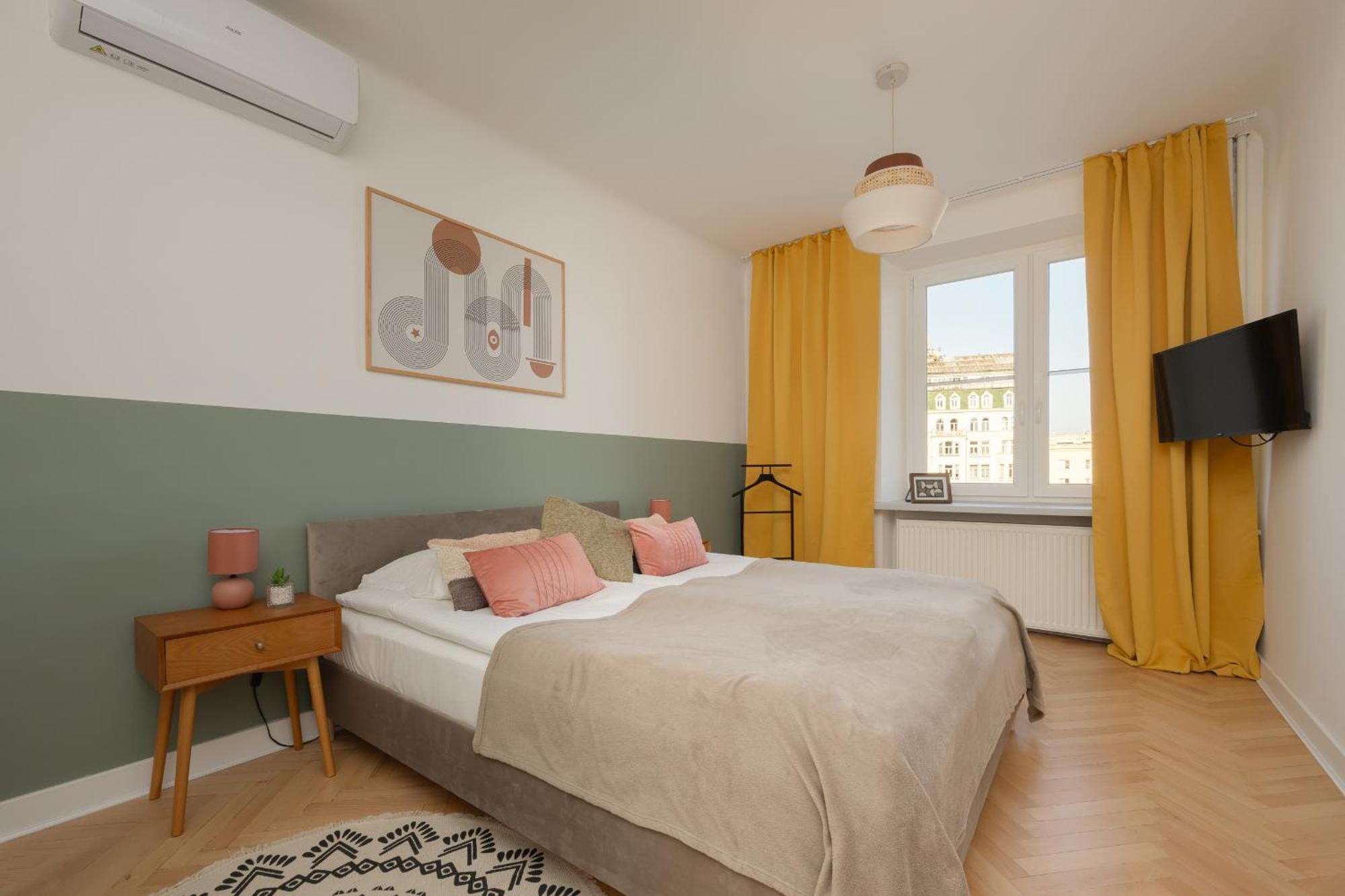 ורשה Apartment For 6 People Near Royal Baths Park By Renters Prestige מראה חיצוני תמונה