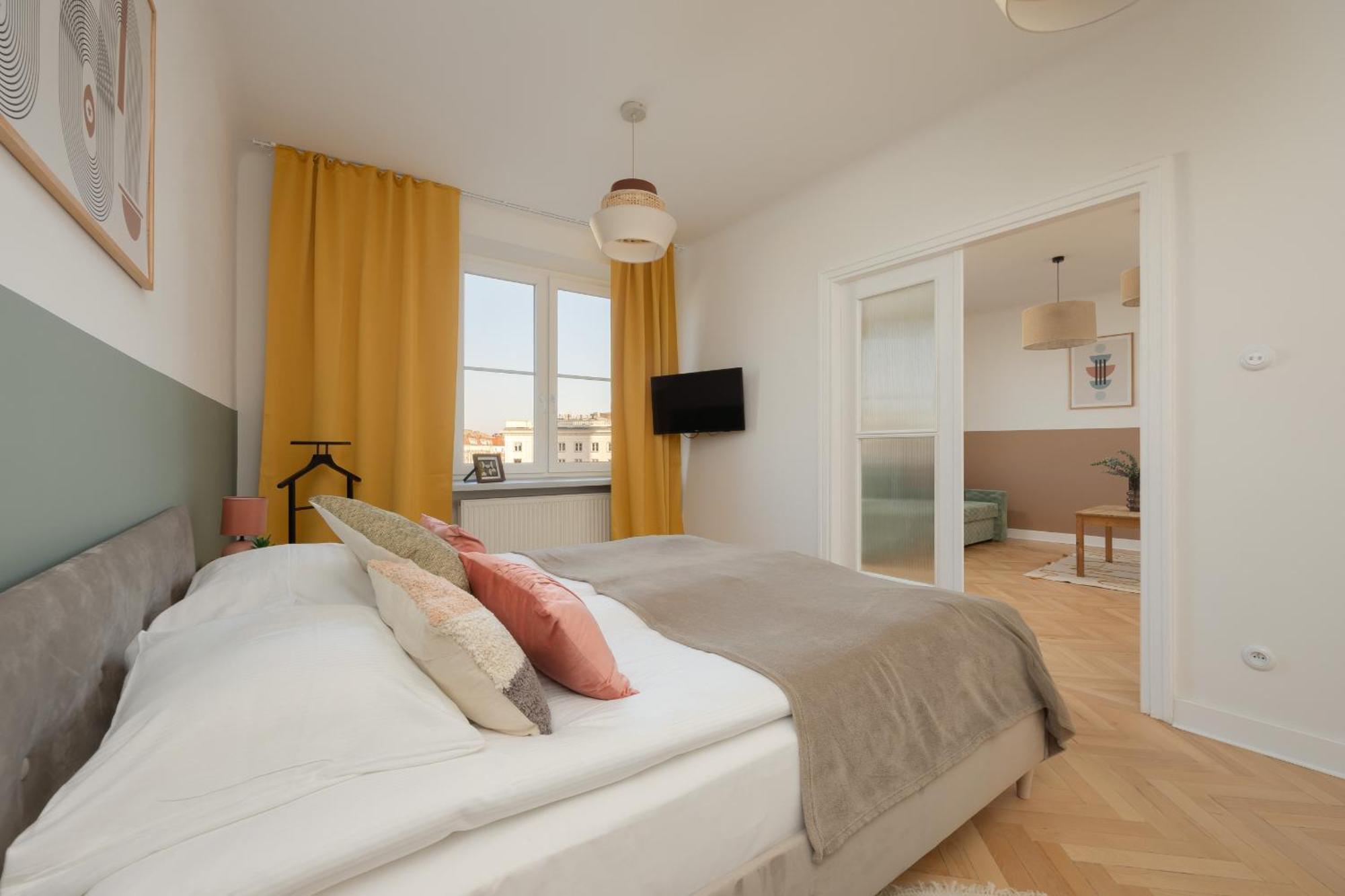 ורשה Apartment For 6 People Near Royal Baths Park By Renters Prestige מראה חיצוני תמונה